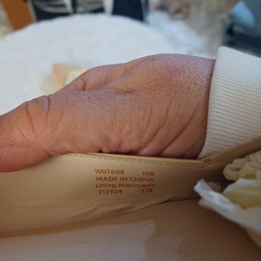 Cole Haan Beige Flats with Classic Silhouette - Picture 8 of 10